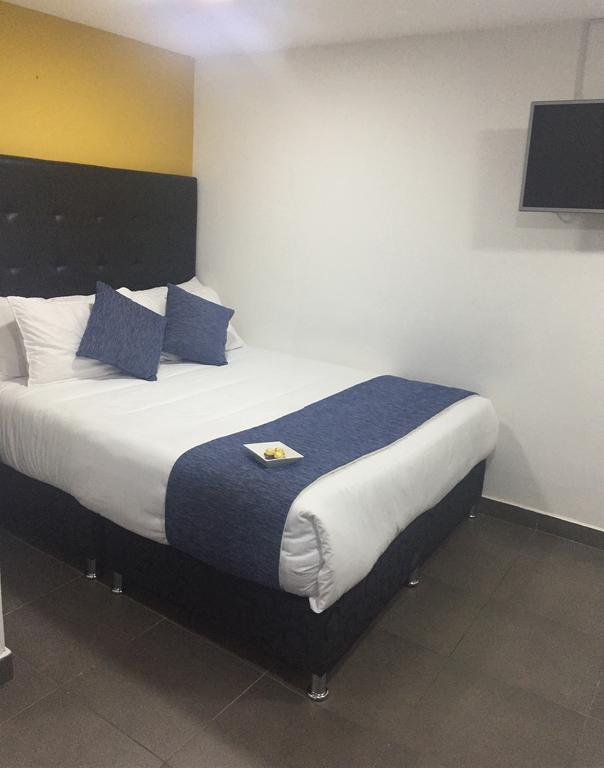 Hotel Aj Ferial Bogotá Extérieur photo