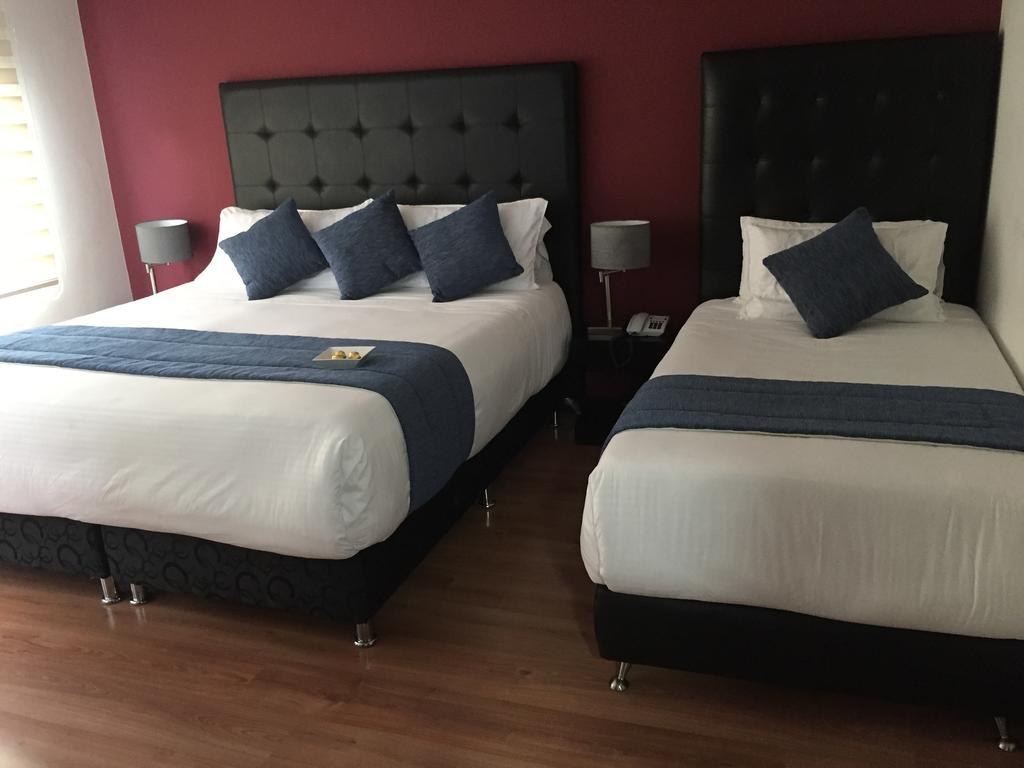 Hotel Aj Ferial Bogotá Extérieur photo