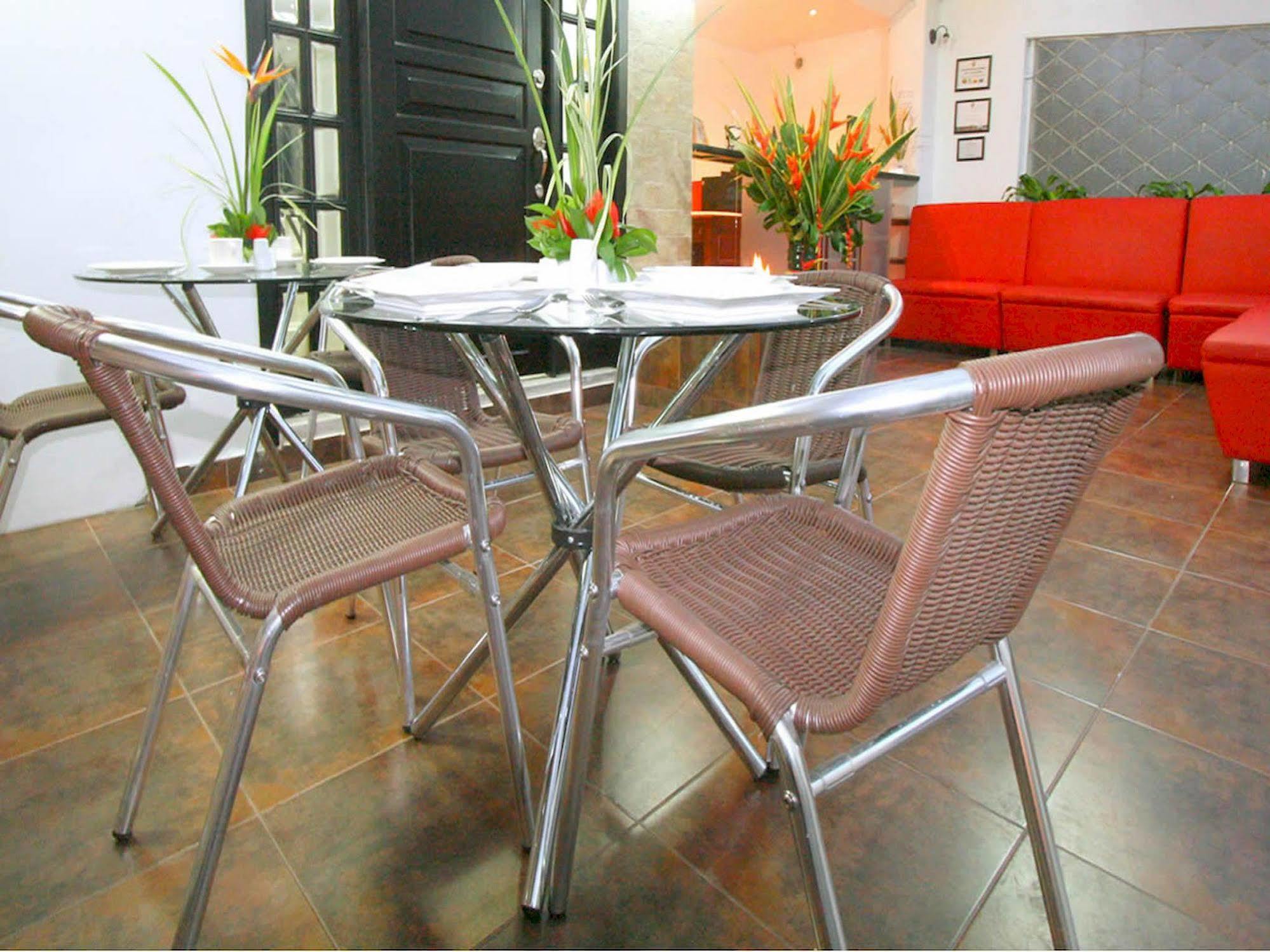 Hotel Aj Ferial Bogotá Extérieur photo